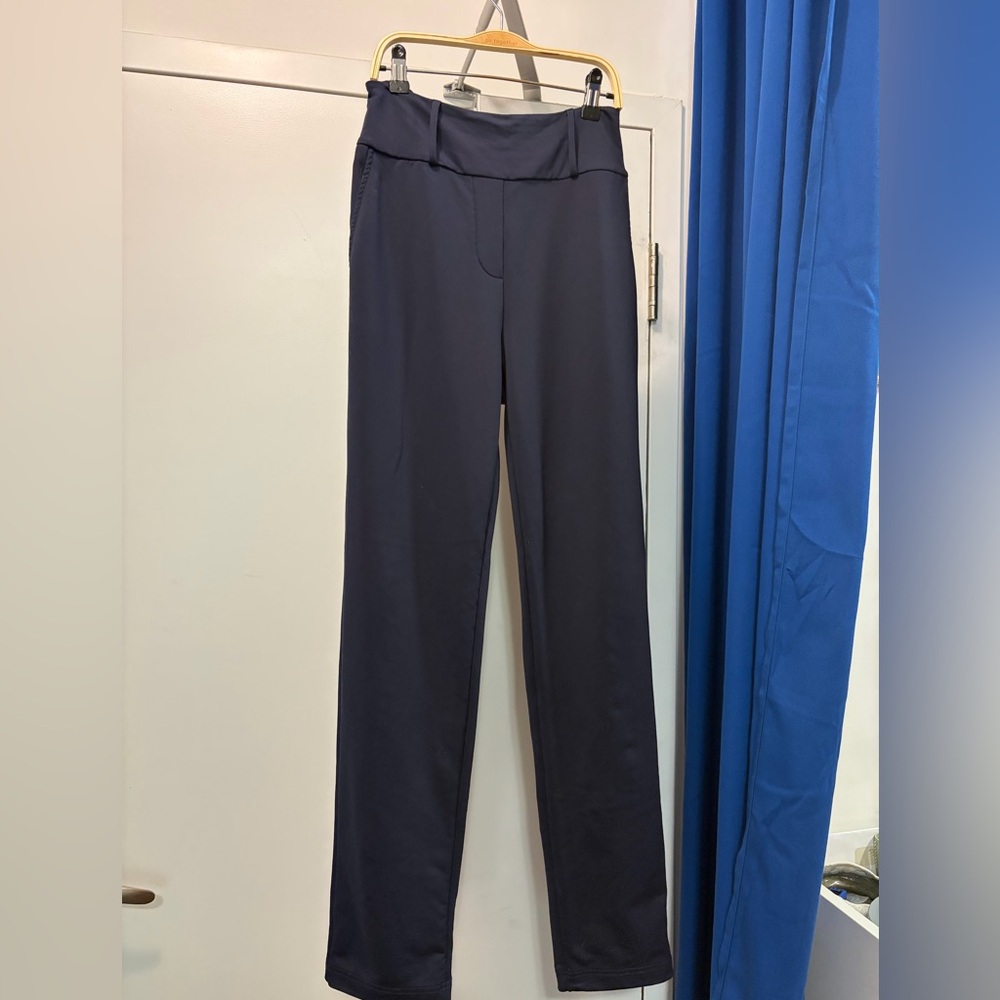 Leze the Label Navy Pants (size M)